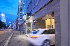 einfahrt zum hotel wettstein