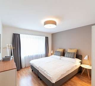 2 Zimmer Apartment Schlafzimmer 1 1